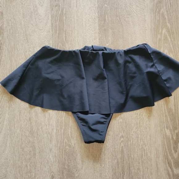 CLEARANCE!!! Black w/ Rainbow Triangles Full Rave Outfit - Picture 6 of 8